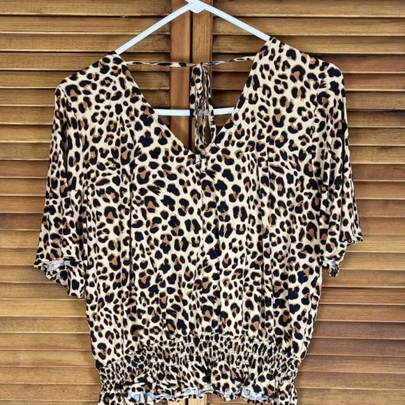 Maurices Medium Leopard Print Top with Short Sleeve and Faux Buttons - Picture 2 of 7